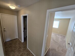6072 S Tucana Ln in Gilbert, AZ - Building Photo - Building Photo