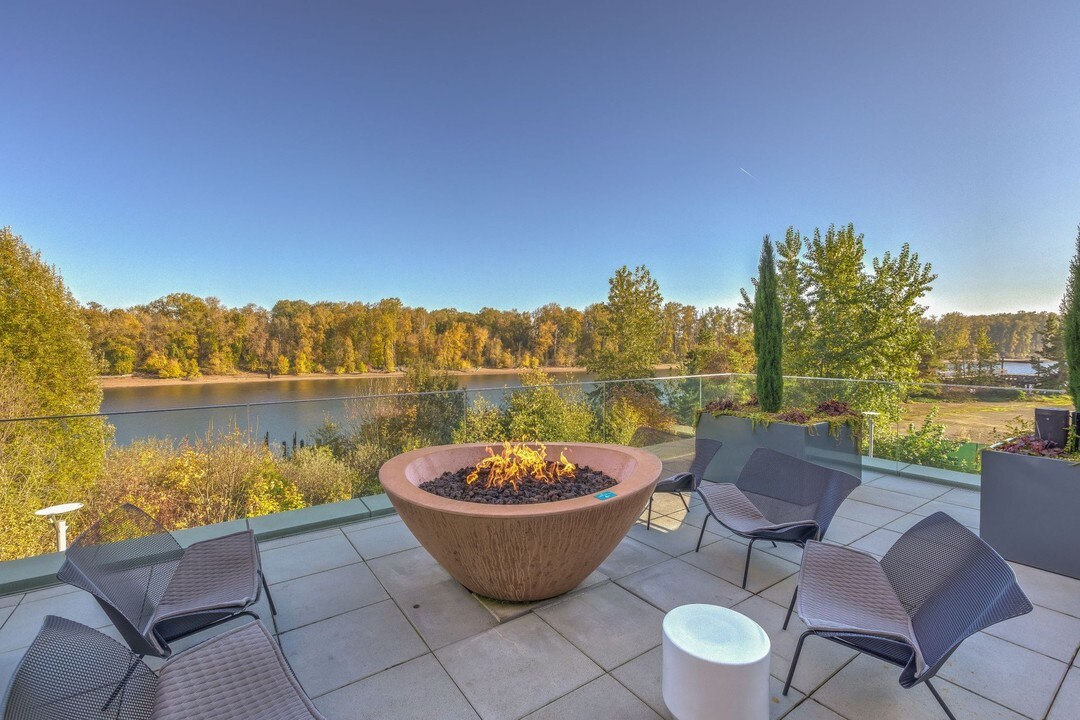 Osprey in Portland, OR - Foto de edificio