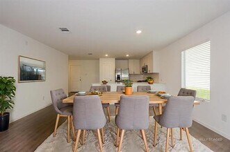 2737 Ctr Crk Ln in Fort Worth, TX - Building Photo - Building Photo