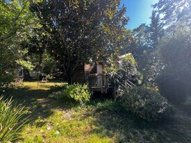 1639 Furlong Rd in Sebastopol, CA - Building Photo