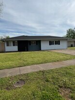 536 Sherwood Ln in Muskogee, OK - Building Photo