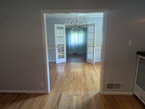 7035 Warwick Rd in Indianapolis, IN - Building Photo - Building Photo
