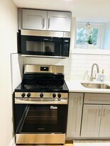 1516 Hamilton St NW in Washington, DC - Building Photo