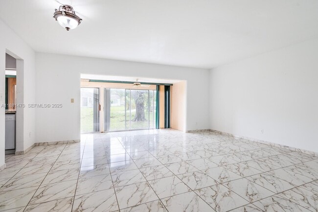 property at 16985 SW 113th Ct