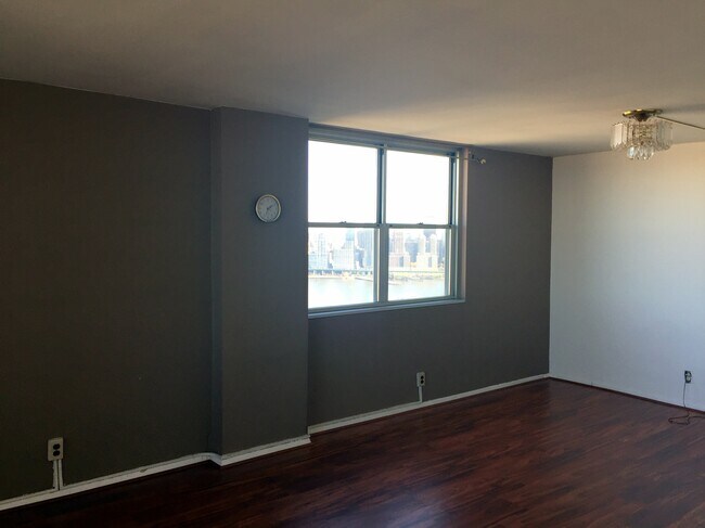 6040 Boulevard E, Unit 30B in West New York, NJ - Building Photo - Building Photo