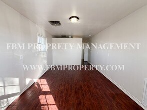 2200 Country Club Rd in Ennis, TX - Building Photo - Building Photo