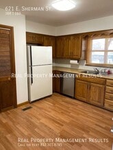 621 E Sherman St in Mount Vernon, IN - Building Photo - Building Photo