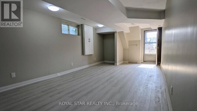 property at 4051 Dunmow Crescent