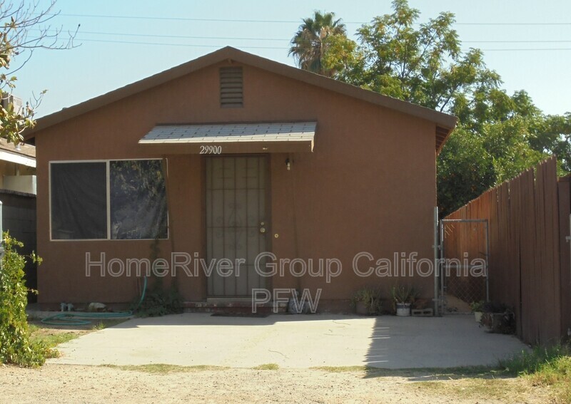 29900 Wilson St in Lake Elsinore, CA - Building Photo