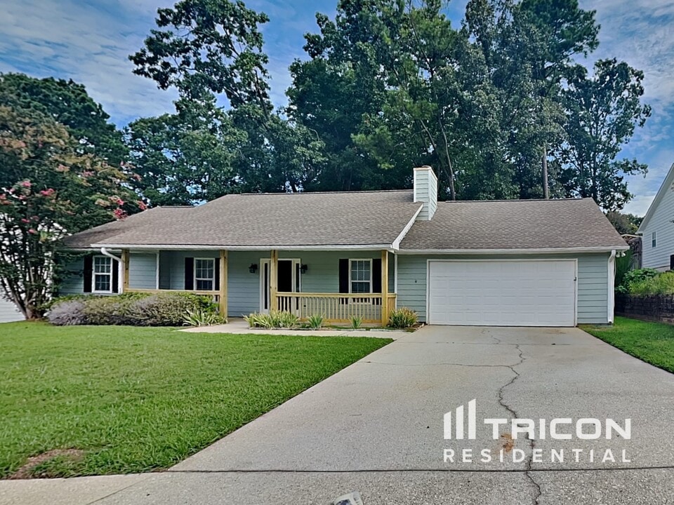 530 Saddle Shoals Dr in Lawrenceville, GA - Building Photo