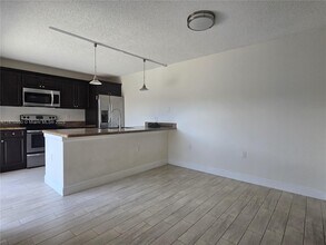 824 Blue Ridge Cir in West Palm Beach, FL - Building Photo - Building Photo