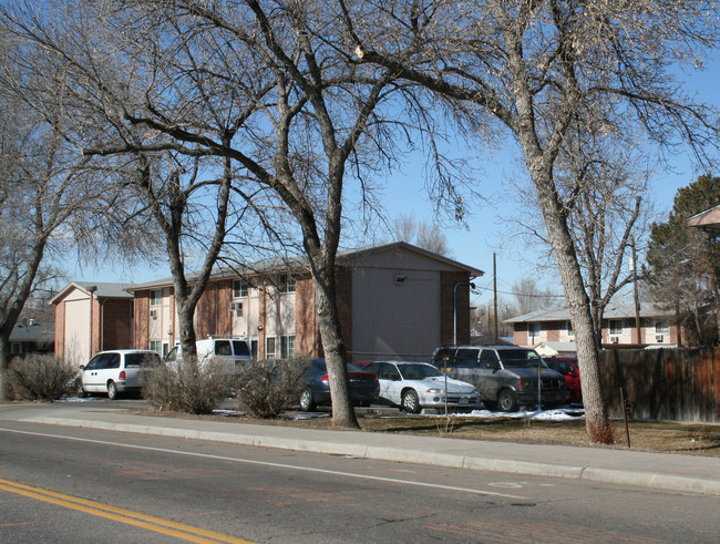 8323 W 52nd Ave in Arvada, CO - Building Photo - Building Photo