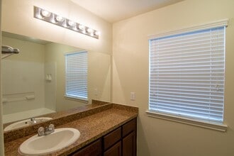 12411 Gemma Ln in Houston, TX - Building Photo - Building Photo