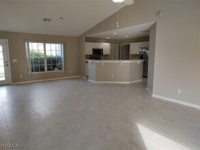 1719 SW 2nd Pl in Cape Coral, FL - Building Photo - Building Photo