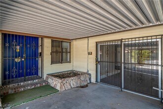 4401 St Andrews Cir in Las Vegas, NV - Building Photo - Building Photo