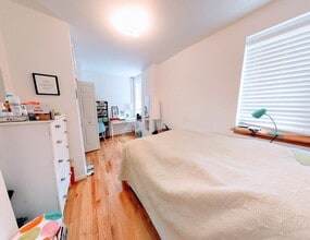104-106 Second Ave in New York, NY - Building Photo - Building Photo