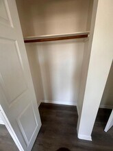 16 Bergen Ave in Jersey City, NJ - Foto de edificio - Building Photo