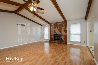 4674 Peggyann Dr in St. Charles, MO - Building Photo - Building Photo