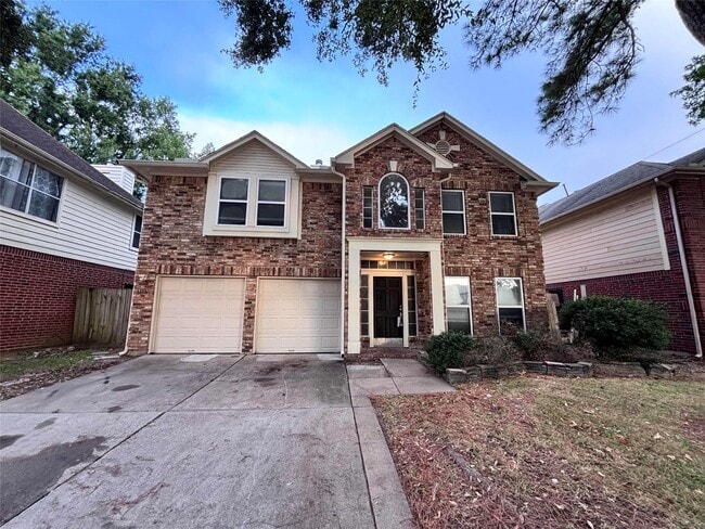 8019 Carmel Cir