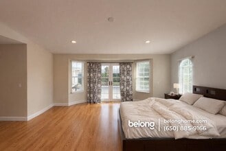 4560 Gertrude Dr in Fremont, CA - Foto de edificio - Building Photo