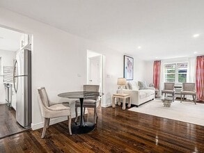 8 Commonwealth Ct, Unit 12 in Boston, MA - Building Photo - Building Photo