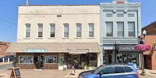 301 Main St E in Menomonie, WI - Building Photo