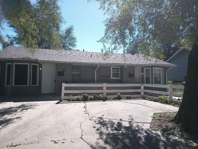 property at 6203 E 152 Terrace