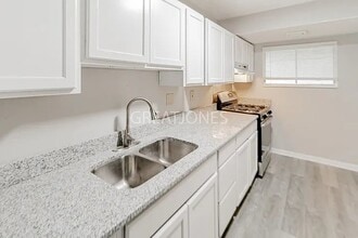 155 Ben Nevis Rd in St. Louis, MO - Building Photo - Building Photo