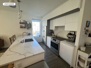 618 Monroe St in Brooklyn, NY - Building Photo - Building Photo
