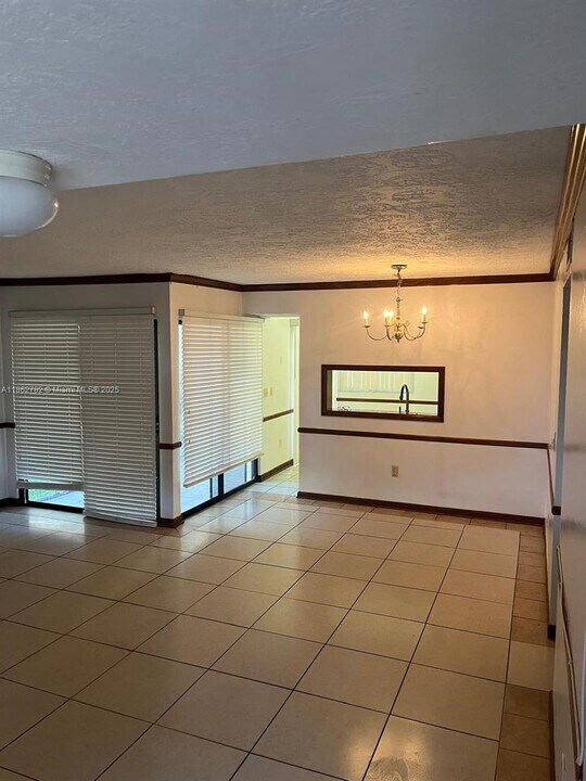 1021 Adams Ave in Homestead, FL - Building Photo