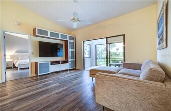 600 Carriage House Ln in Nokomis, FL - Building Photo - Building Photo