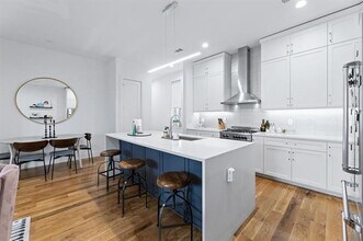 2311 N Carroll Ave in Dallas, TX - Building Photo - Building Photo