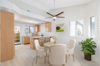 27971 Red Dawn Dr in Menifee, CA - Foto de edificio - Building Photo