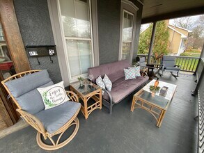 30 Park Plz, Unit House in Saratoga Springs, NY - Foto de edificio - Building Photo