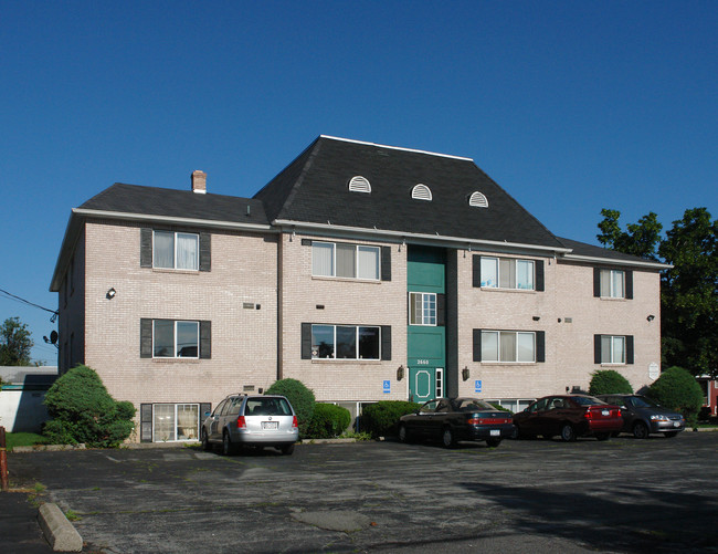 2660 Elmwood Ave in Tonawanda, NY - Building Photo - Building Photo