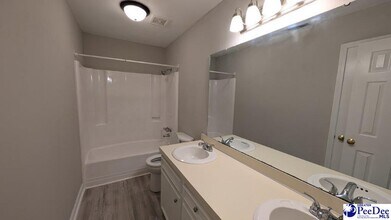 2013 2nd Loop Rd in Florence, SC - Building Photo - Building Photo