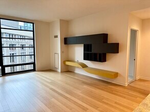580 Washington St in Boston, MA - Building Photo - Building Photo