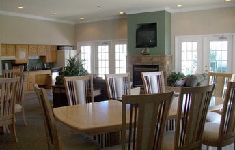 The Summit At Osage in Osage Beach, MO - Building Photo - Building Photo