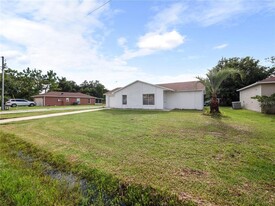 532 Koala Dr in Kissimmee, FL - Foto de edificio - Building Photo