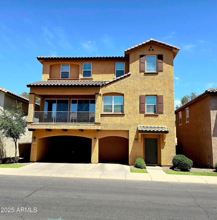 4138 E Erie St in Gilbert, AZ - Foto de edificio