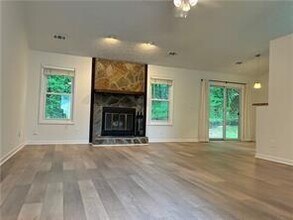 225 Magnolia Tree Ct in Alpharetta, GA - Building Photo - Building Photo