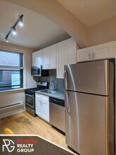 2329 N Rockwell St, Unit 1a in Chicago, IL - Building Photo - Building Photo