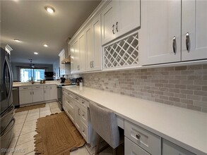 1728 Morning Sun Ln in Naples, FL - Building Photo - Building Photo