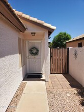 10836 W Ventana Dr S in Sun City, AZ - Building Photo - Building Photo