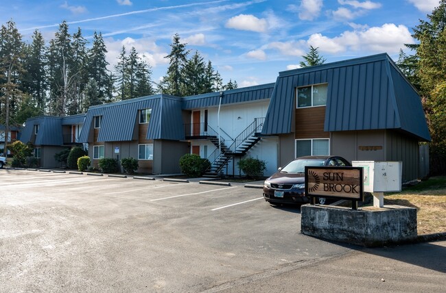 Sun Brook Apartments
