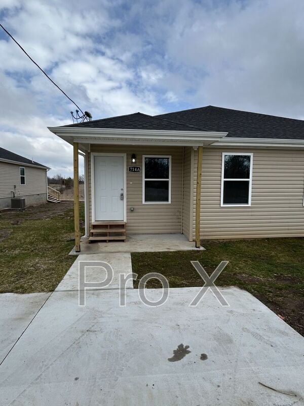 property at 714 Columbus St