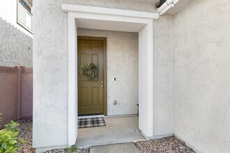6815 N 88th Dr in Glendale, AZ - Building Photo - Building Photo