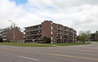 1230 York Mills Rd in Toronto, ON - Building Photo
