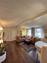 33 Lothrop St in Beverly, MA - Building Photo - Building Photo