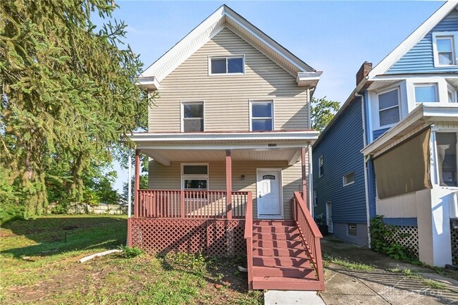 property at 1958 Fairfax Ave